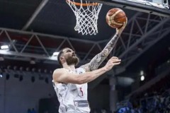 雄鹿旧将签约土耳其球队，时隔一年重返职业篮坛