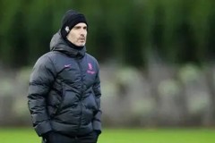 英超最佳阵容揭晓：哈兰德闪耀，多库苏维门迪后防搭档默契